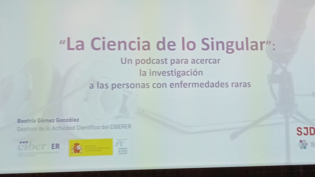 CIBER_ISCIII's tweet photo. 👩‍🔬@beatriz_gomezg
La Ciencia de lo Singular:- “Aparte de profesionales de todas las disciplinas, en el podcast participan pacientes puesto que su visión es muy enriquecedora” #Vigo #JovenCIBER #10añosCIBER
@Share4Rare_es

Podcast cribado neonatal: https://t.co/LIM4dBy69l https://t.co/r0yTJxjDKY