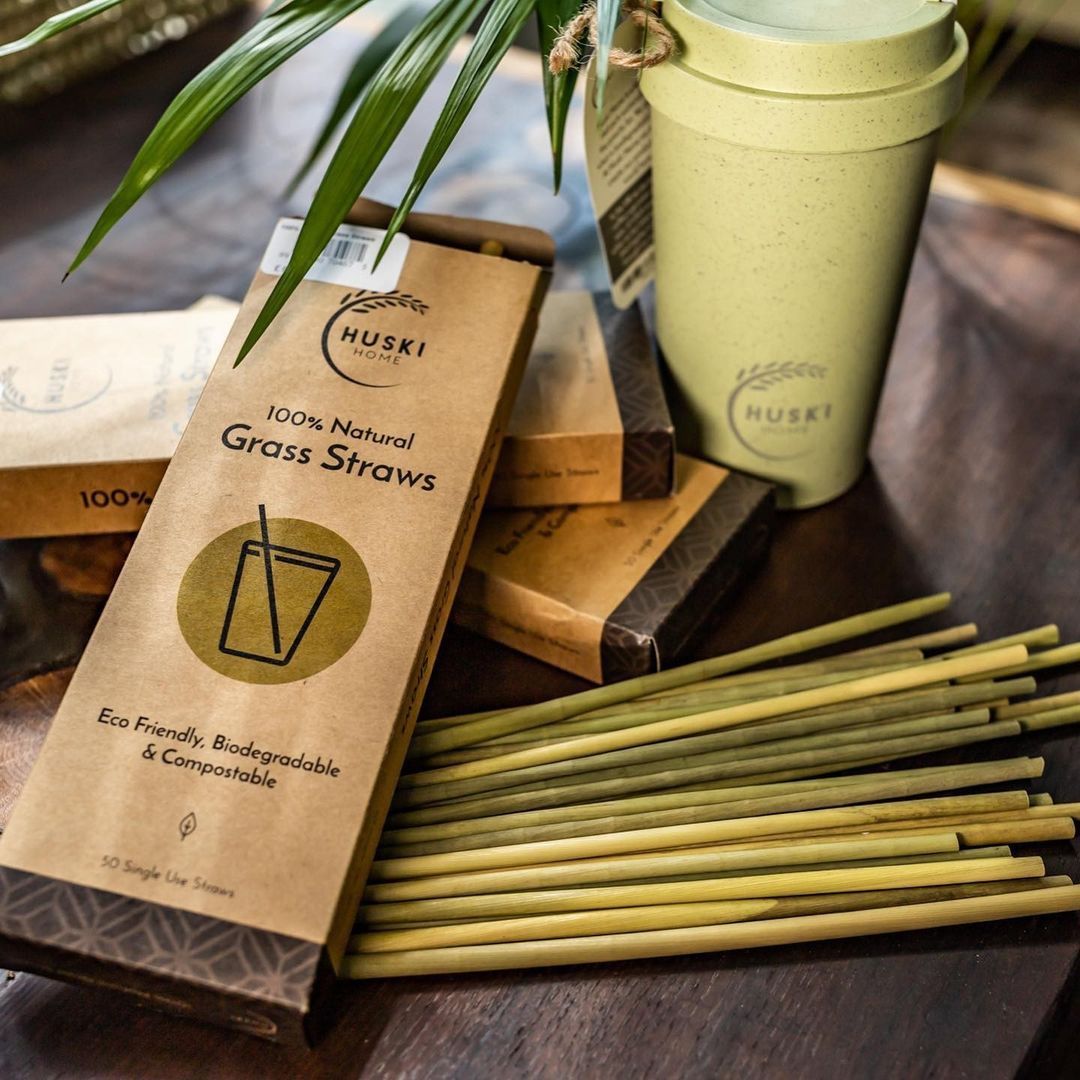 @BeeBeeandleaf 🥤 @huskihome straws are made from 100% natural bullrush stems - fully renewable, biodegradable and compostable. Finally, a single-use straw you can feel good about!

#SeeThingsDifferently