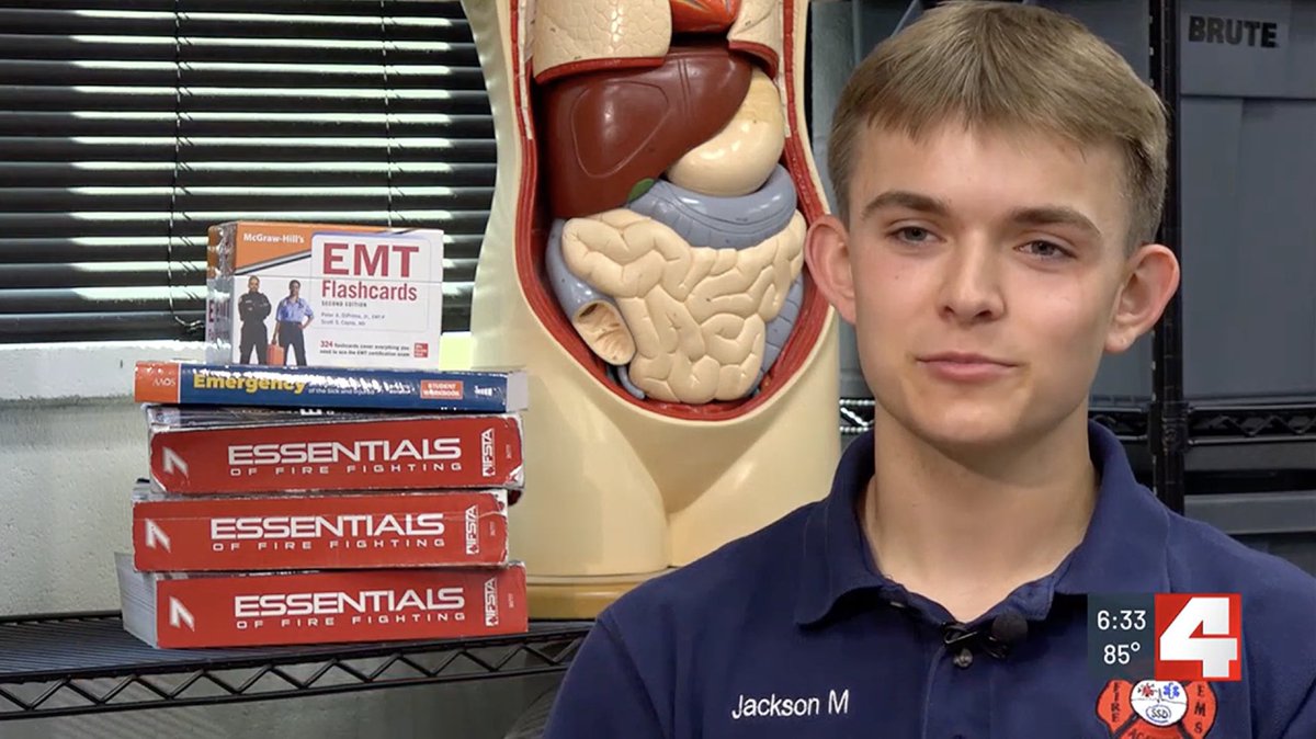 An Affton High School senior is being recognized for his quick actions that resulted in his mother receiving prompt treatment for a massive stroke. Jackson Mandernach splits his time at South Technical High School, where he takes part in an EMT course. firstalert4.com/2024/05/08/aff…