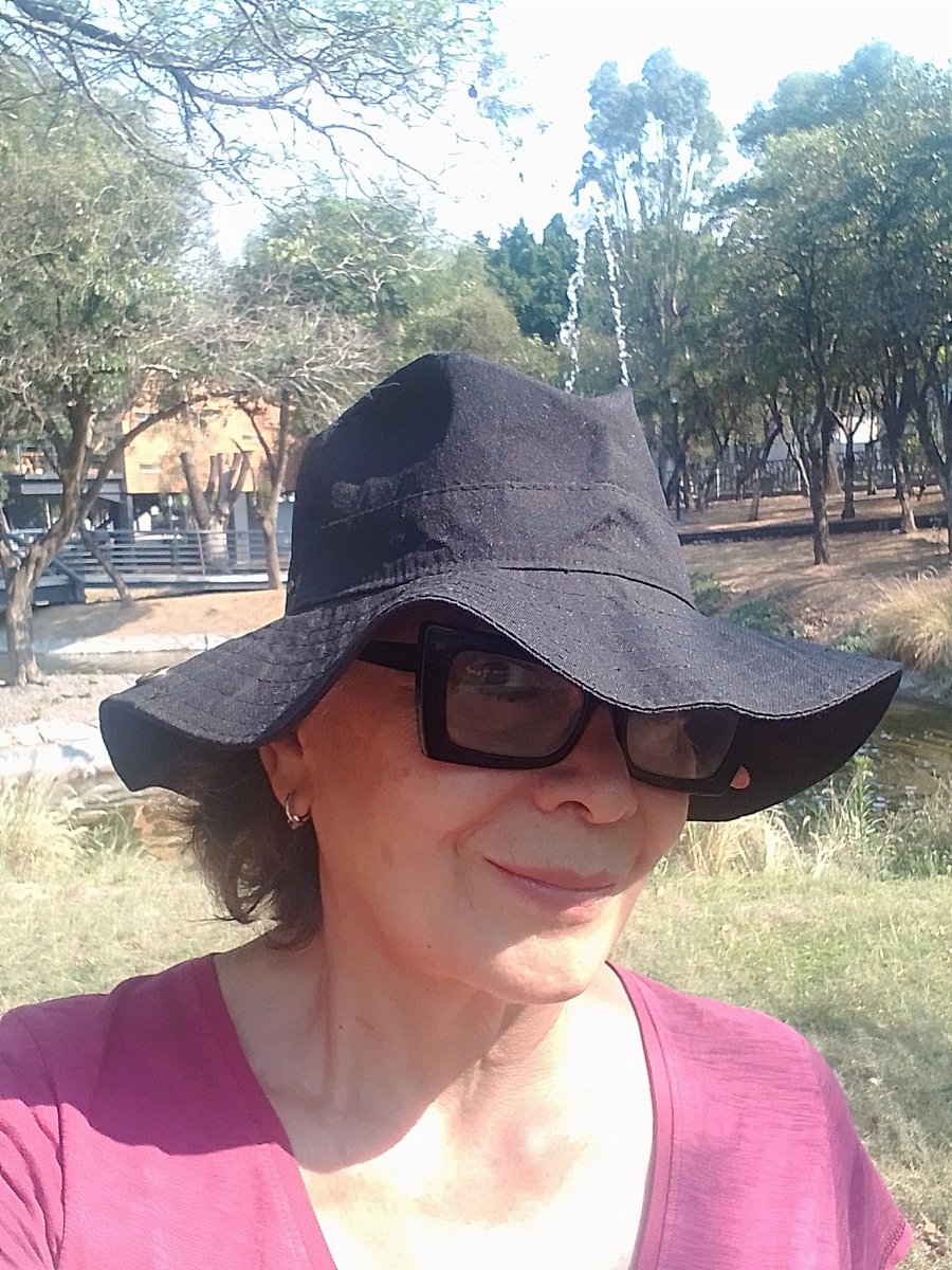 grandotasoy's tweet photo. #TrabajandoAndo #ParqueJuarez y ya hace calor https://t.co/NyGCcsk1z4
