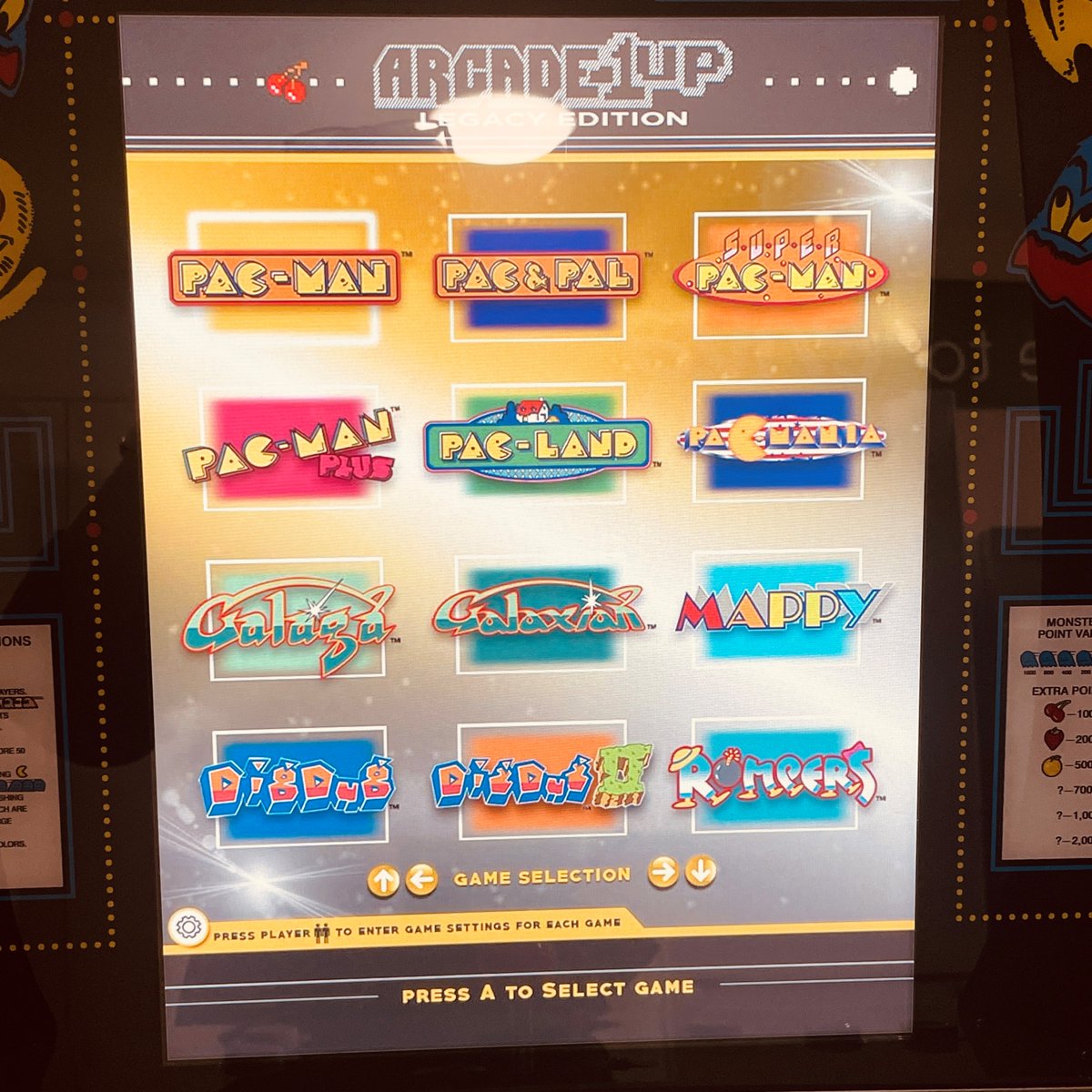 Randomly standing in our Factory Outlet Shop amongst the White Goods is a Pac-Man Arcade Game Machine... fancy a game anyone?! 

Come and grab a bargain on Spittlegate Level, Grantham NG31 7UH.  (Look for the Enva Sign)

environcom.co.uk