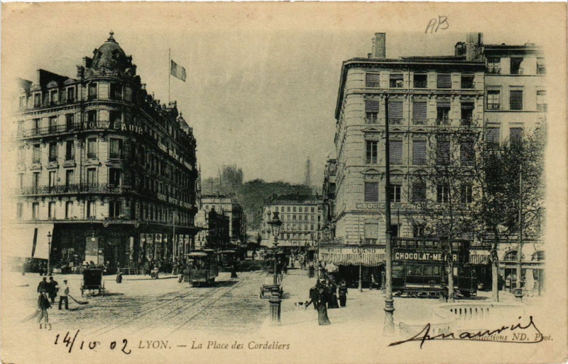 Lyon Place des Cordeliers. à #Lyon #CartePostaleAncienne 👉 cartorum.fr/carte-postale/…