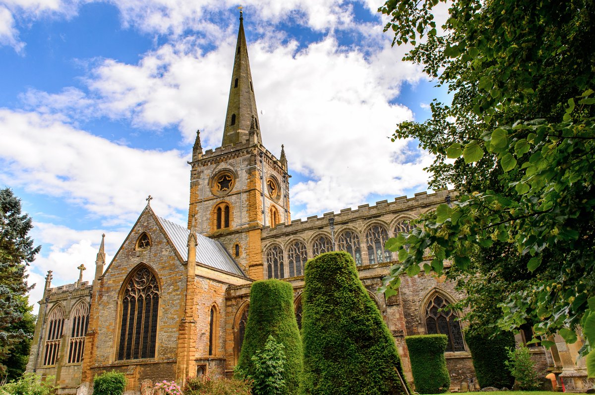 Shakespeare Country

Don't miss out on this engaging tour filled with rich heritage and royalty. Book your spot now and prepare for an unforgettable Shakespearean journey.

21 July 2024
5 Days from £599

Discover more... booking.jonesholidays.co.uk/Tour/Shakespea…

#StratfordUponAvon #JonesHolidays