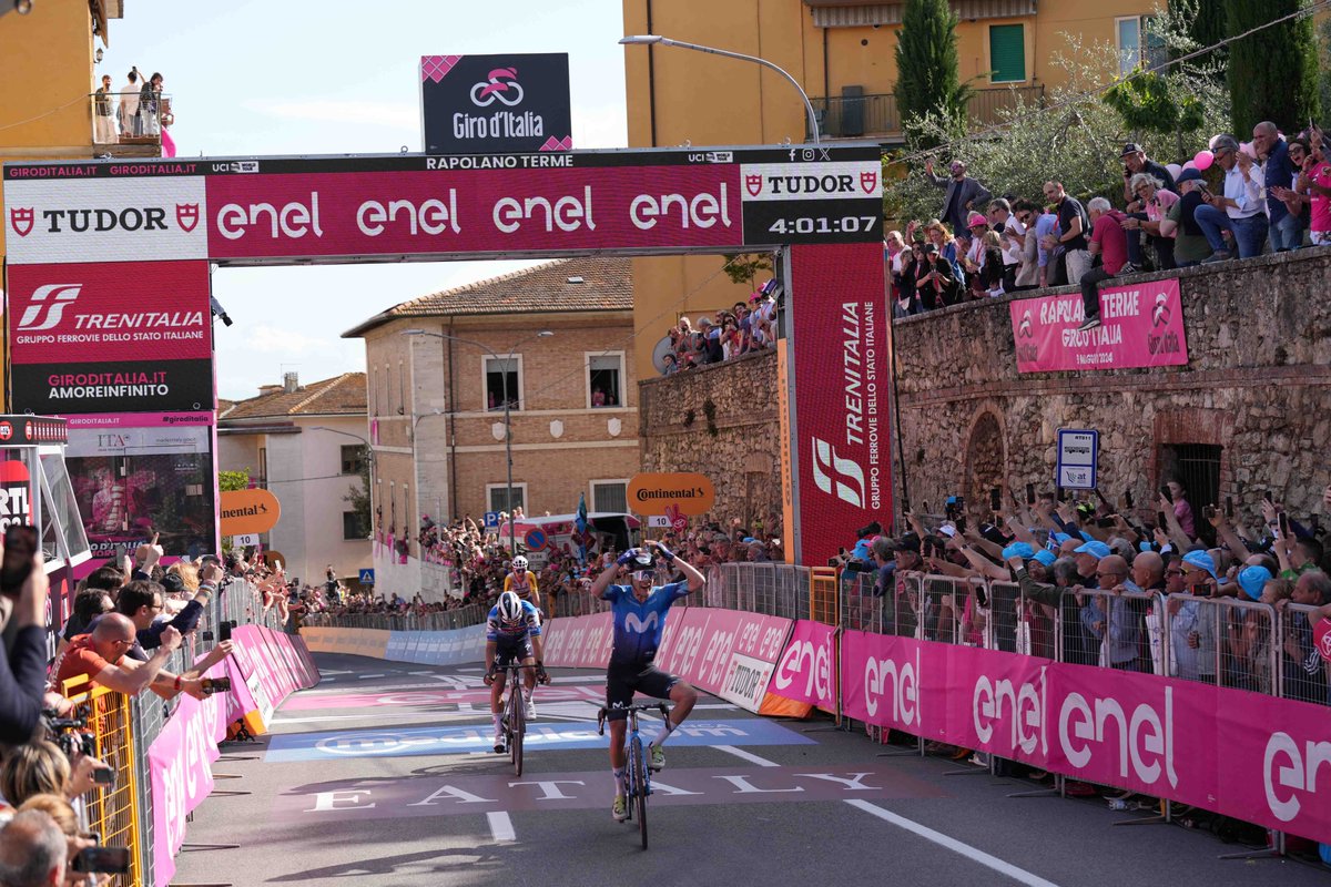 Giro d'Italia (@giroditalia) on Twitter photo ๐ ๐ซ๐๐ ๐ท๐๐๐๐๐ ๐ 
#GirodItalia | <a href="/Movistar_Team/">Movistar Team</a> ๐ ๐ซ๐๐ ๐ท๐๐๐๐๐ ๐ 
#GirodItalia | <a href="/Movistar_Team/">Movistar Team</a>