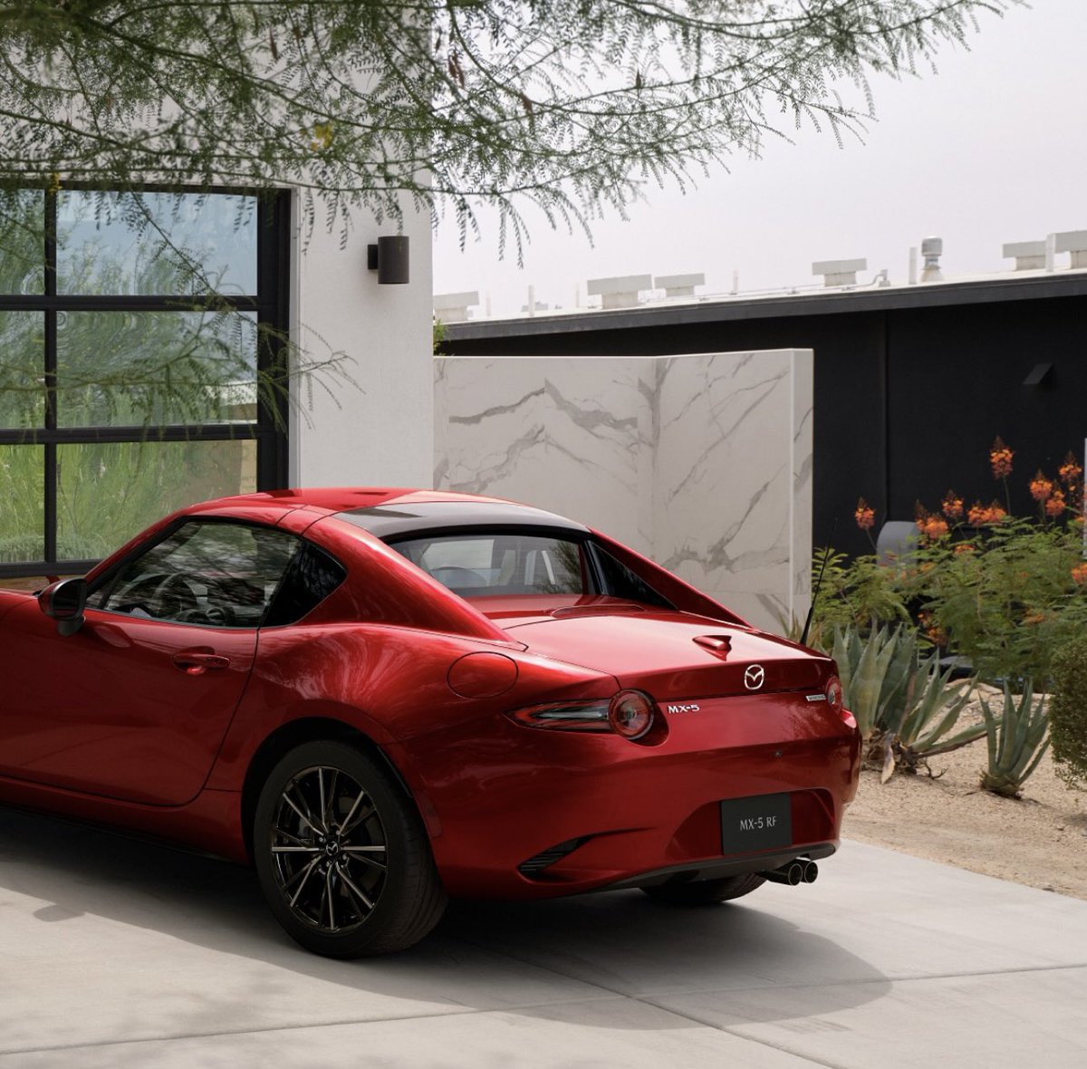 SignatureMazda's tweet image. 🌸 Feel the pulse of spring with the Mazda MX-5 – the ultimate convertible experience awaits at Signature Mazda! Let the wind tousle your hair as you cruise through the season&apos;s beauty. 

Visit us today and let the exhilaration begin! 

#SignatureMazda #MX5 #SpringJoy