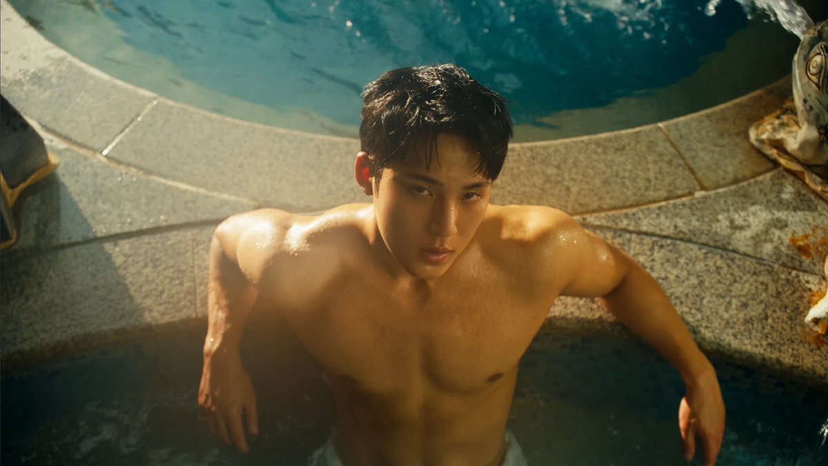 SEVENTEEN's Mingyu in the ‘LALALI’ music video.