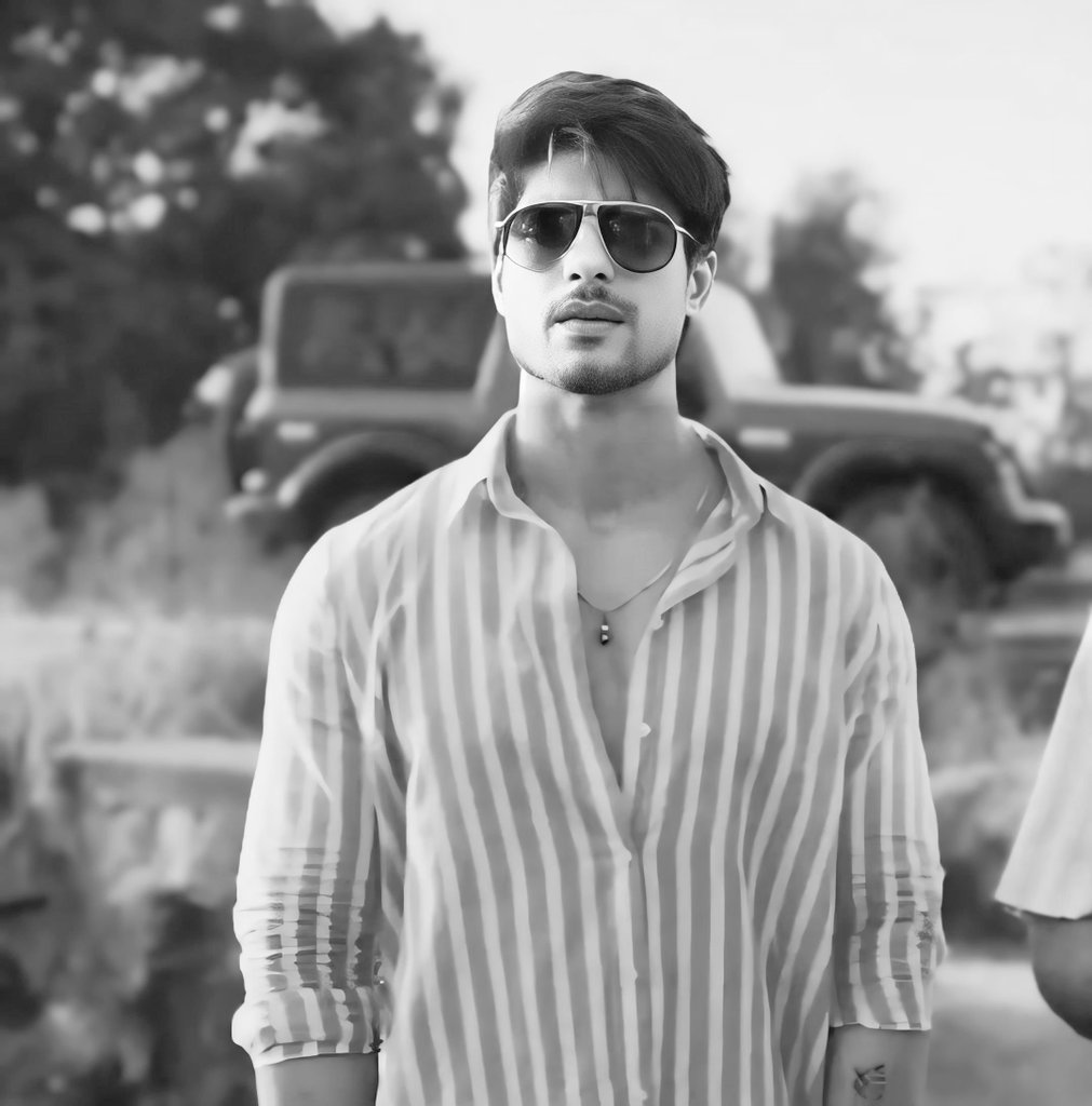 ankitian22's tweet photo. Ankit gonna create magic as Ranvijay

MSBD FT ANKIT GUPTA
#AnkitGupta #MaatiSeBandhiDor #PriyAnkit https://t.co/8EnL7dkT00
