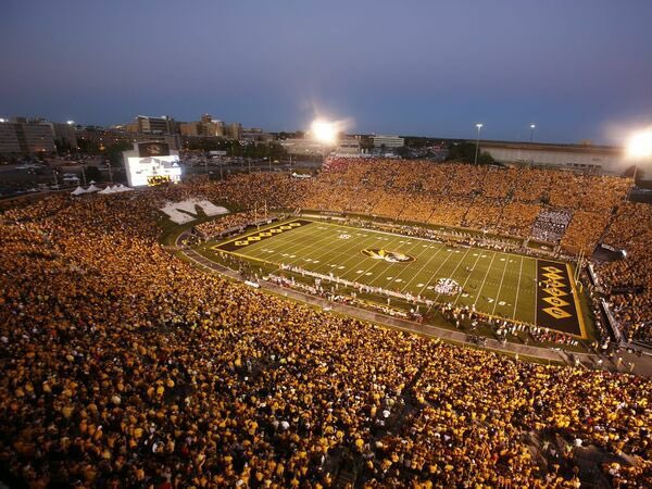 After a great conversation with @CoachDjSmith I am honored to receive an offer from The University of Missouri 🐯#GoTigers @MizzouFootball @CoachJames90 @charchristfb @kylejacksic @RivalsFriedman @247Sports @On3Recruits @pepman704 @rivals @NPCoachJeff @DonCallahanIC