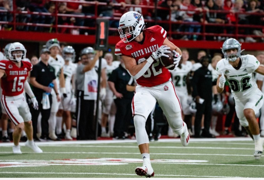 After a great conversation with @Coach_JDavis, I am grateful to say that I have received an offer to the University of South Dakota @SDCoyotesFB! Thank you for the opportunity! @Coach_TMorrison @CentralEaglesFB @TerrenceMackey2 @RingsNthingsCA @FMPMentoring #AGTG