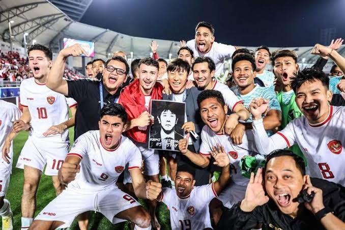 Timnas Indonesia gagal lolos ke Olimpiade Paris 2024, setelah dikalahkan Guinea di babak play-off ❌

Tidak perlu disesali, kalian hebat sudah bisa sampai sejauh ini.

Dari mulai bergulirnya Piala Asia U23 2024 hingga babak play-off Olimpiade, kita banyak mendapatkan…