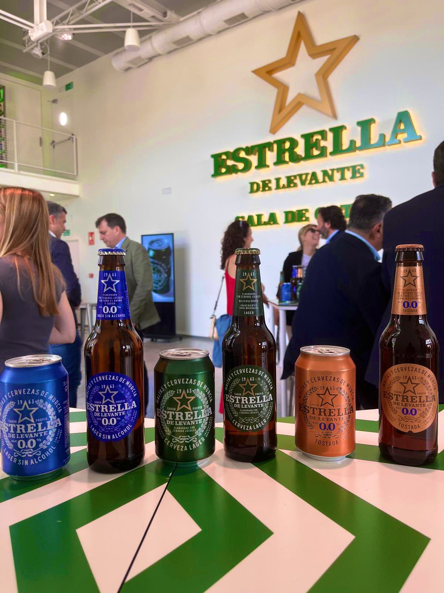 Hoy hemos presentado nuestra nueva imagen en nuestra Sala de Catas🍻⭐️Renovada pero con la misma esencia e identidad. Se destaca la utilización de productos locales y 100% naturales que le confieren un sabor propio🌾