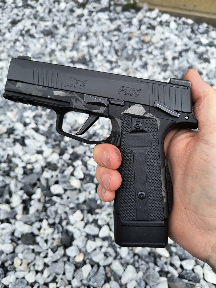 Not a Glock! #p365 in Contractor Camo?