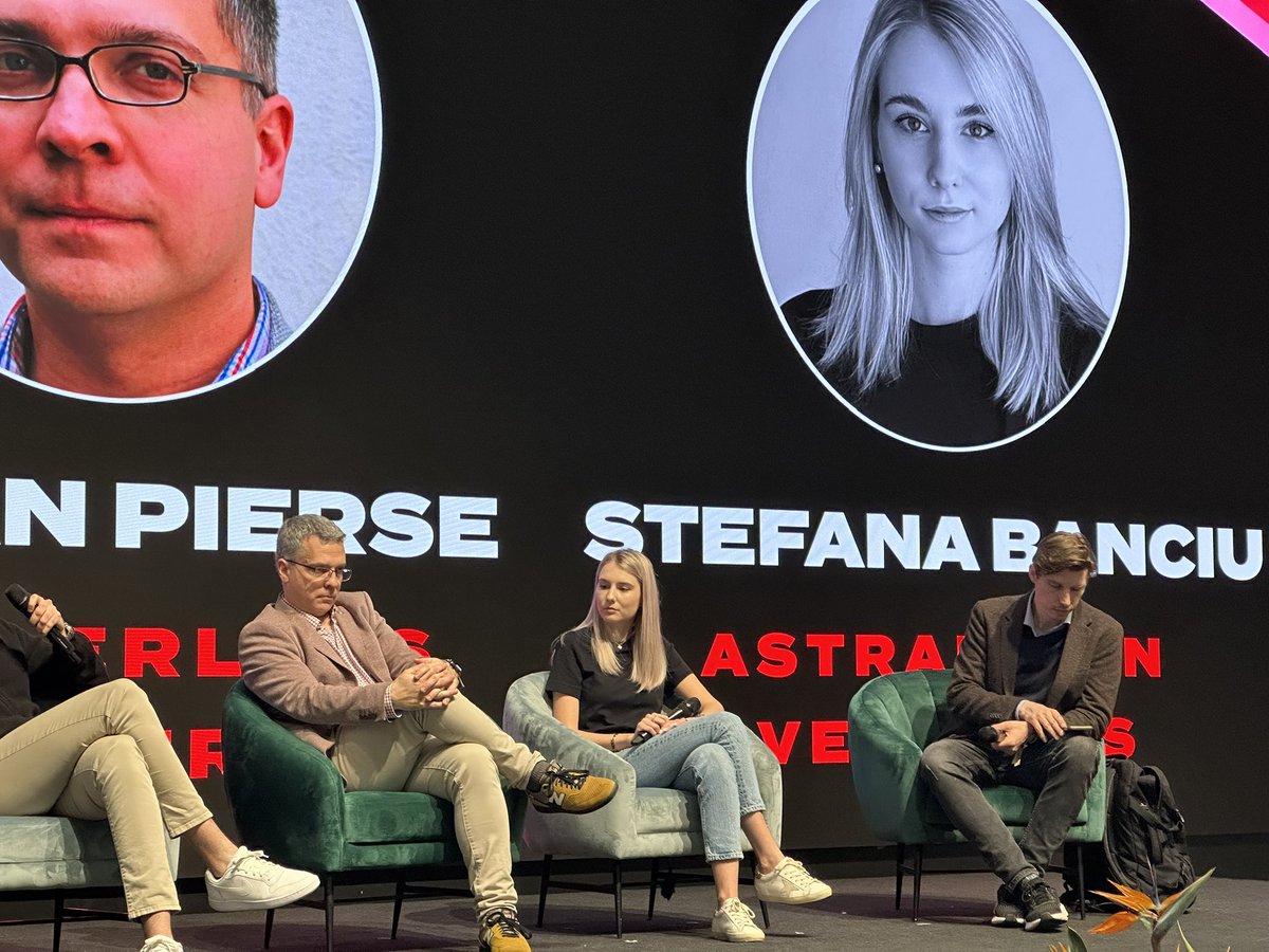 Enjoyed the vibe @nft_bucharest. Great pannel discussion on the latest NFT trends, start-ups, growth and how @Astrarizon is pushing those narratives. And of course, had some productive chats with ambitious builders. 🫂