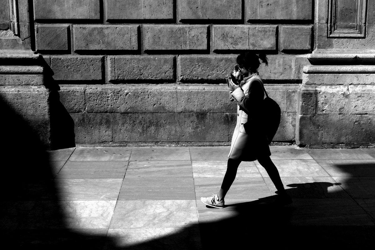 Untitled - Malaga, Spain 2024
#ThePhotoHour #blackandwhitephoto #blackandwhitephotography #streetphotography #streets #streetshot #streetlife #photography #photooftheday #streetphotographer #urbanphotography #bnw
#urbanandstreet #bw_street