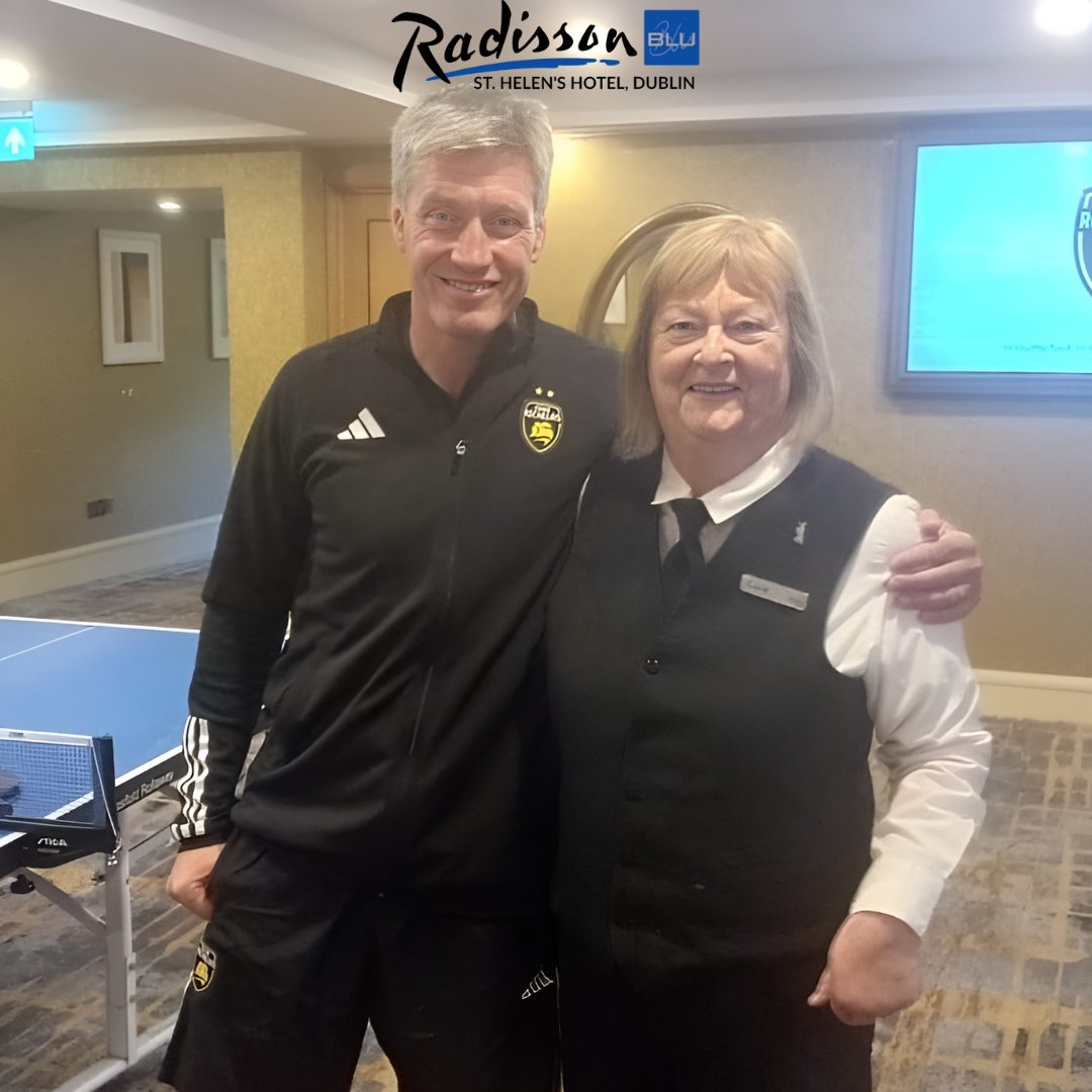 Always great to welcome back people within the sporting world, Pictured alongside Eileen, One of our longest serving team members😊

#RadissonHotels #larochelle