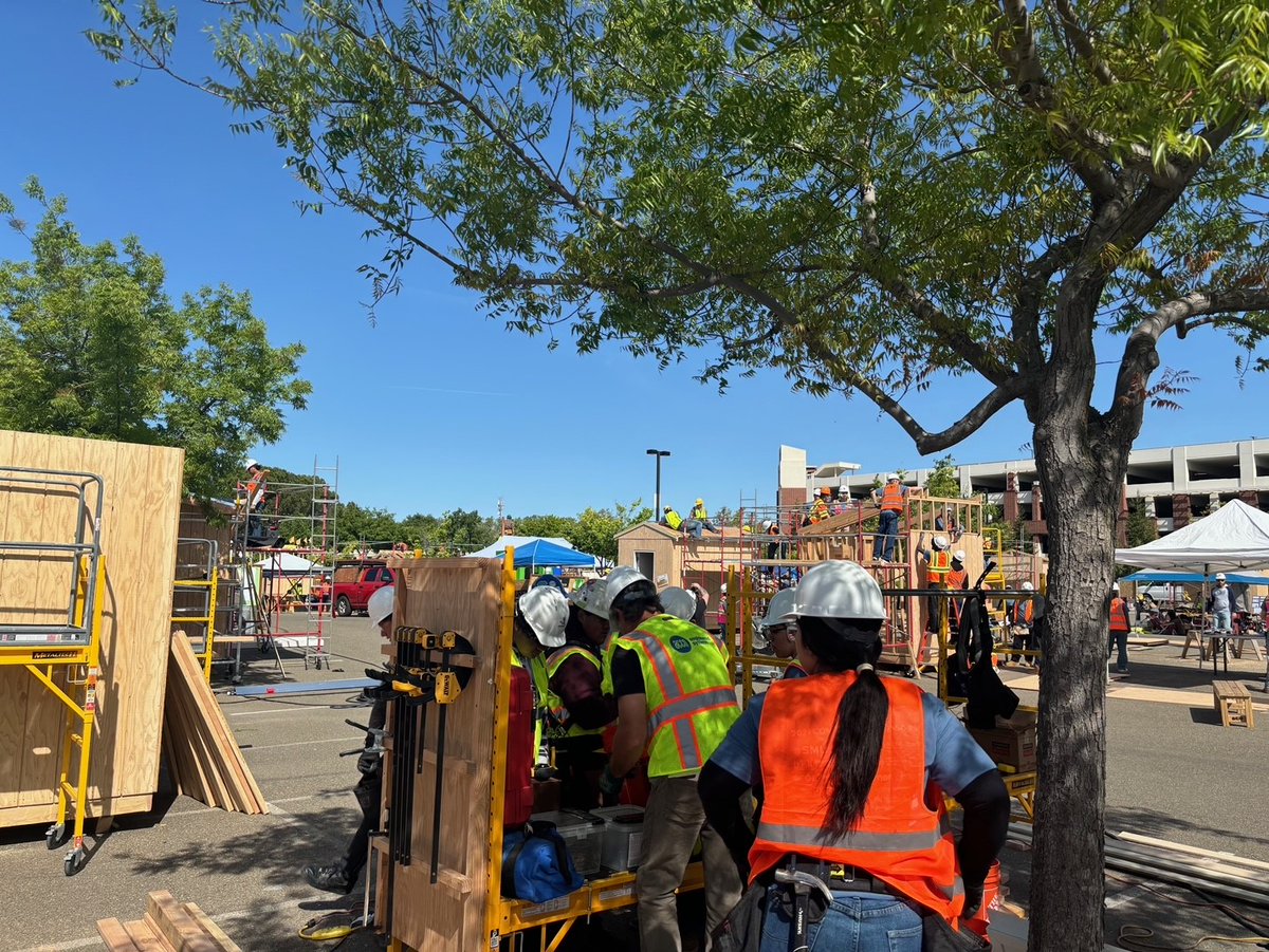 SAVA_Charter's tweet image. We are #savaproud of our students who competed in the Construction Industry Educational Foundation Design Build Competition last week. They demonstrated excellence and perseverence in the two-day event. Way to go, Sabercats! #loveteachguide #gcclevelup #elevateourimpact