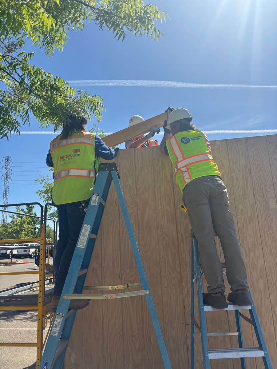 SAVA_Charter's tweet image. We are #savaproud of our students who competed in the Construction Industry Educational Foundation Design Build Competition last week. They demonstrated excellence and perseverence in the two-day event. Way to go, Sabercats! #loveteachguide #gcclevelup #elevateourimpact