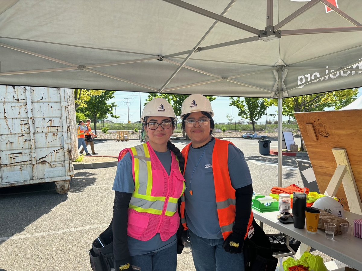 SAVA_Charter's tweet image. We are #savaproud of our students who competed in the Construction Industry Educational Foundation Design Build Competition last week. They demonstrated excellence and perseverence in the two-day event. Way to go, Sabercats! #loveteachguide #gcclevelup #elevateourimpact