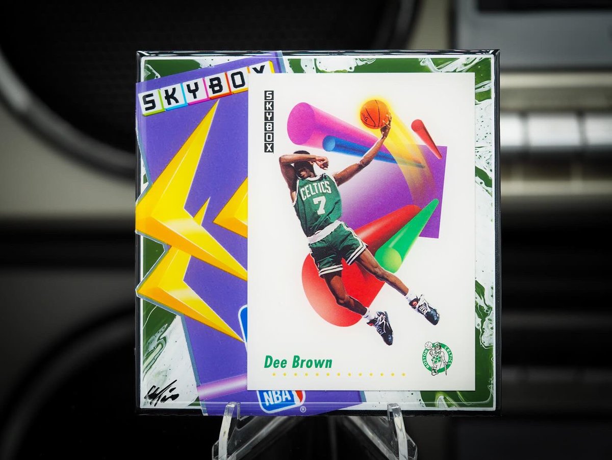 Introducing a Dee Brown Classic Card Tile celebrating one of the most iconic dunks of the 1990s.

Available tomorrow (5/10/2024) at ClassicCardTiles.com. This design is limited to 50.

#deebrown #celtics #bostonceltics #nba #basketballart #basketballcards #classiccardtiles