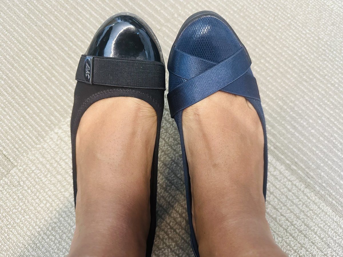How overworked, overwhelmed, over-committed am I? Well… we are taking our lab pics today so I dressed up and wore different shoes than normal and somehow didn’t realize that I’m wearing two completely different shoes until I got to work. Sheesh. 😂😣