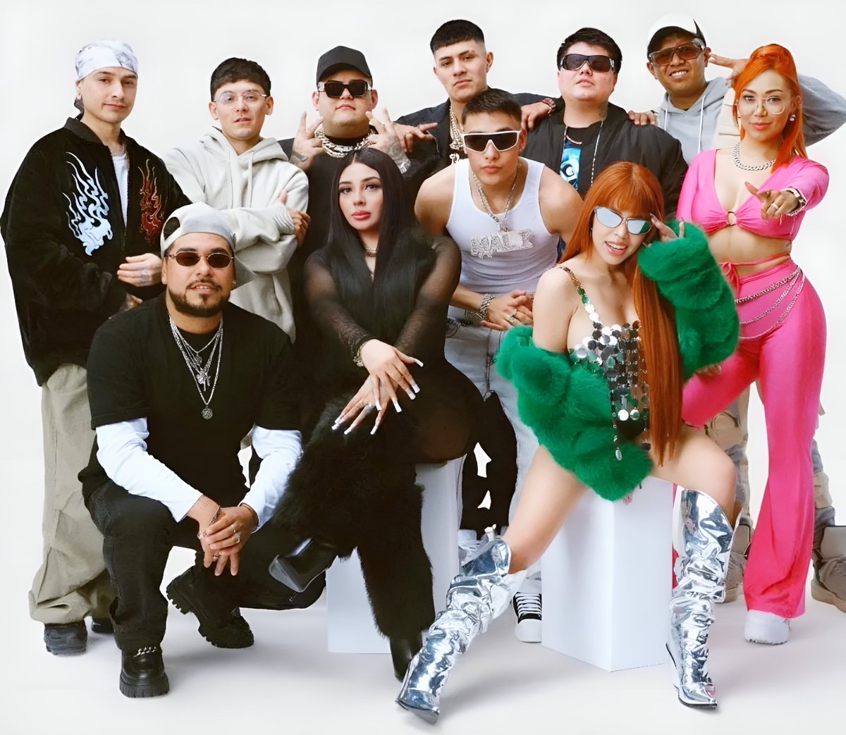 La música mexicana está en buenas manos 🇲🇽 Ellos son lo mejor de la industria musical actual y representan al gran talento de todo México segun Spotify.