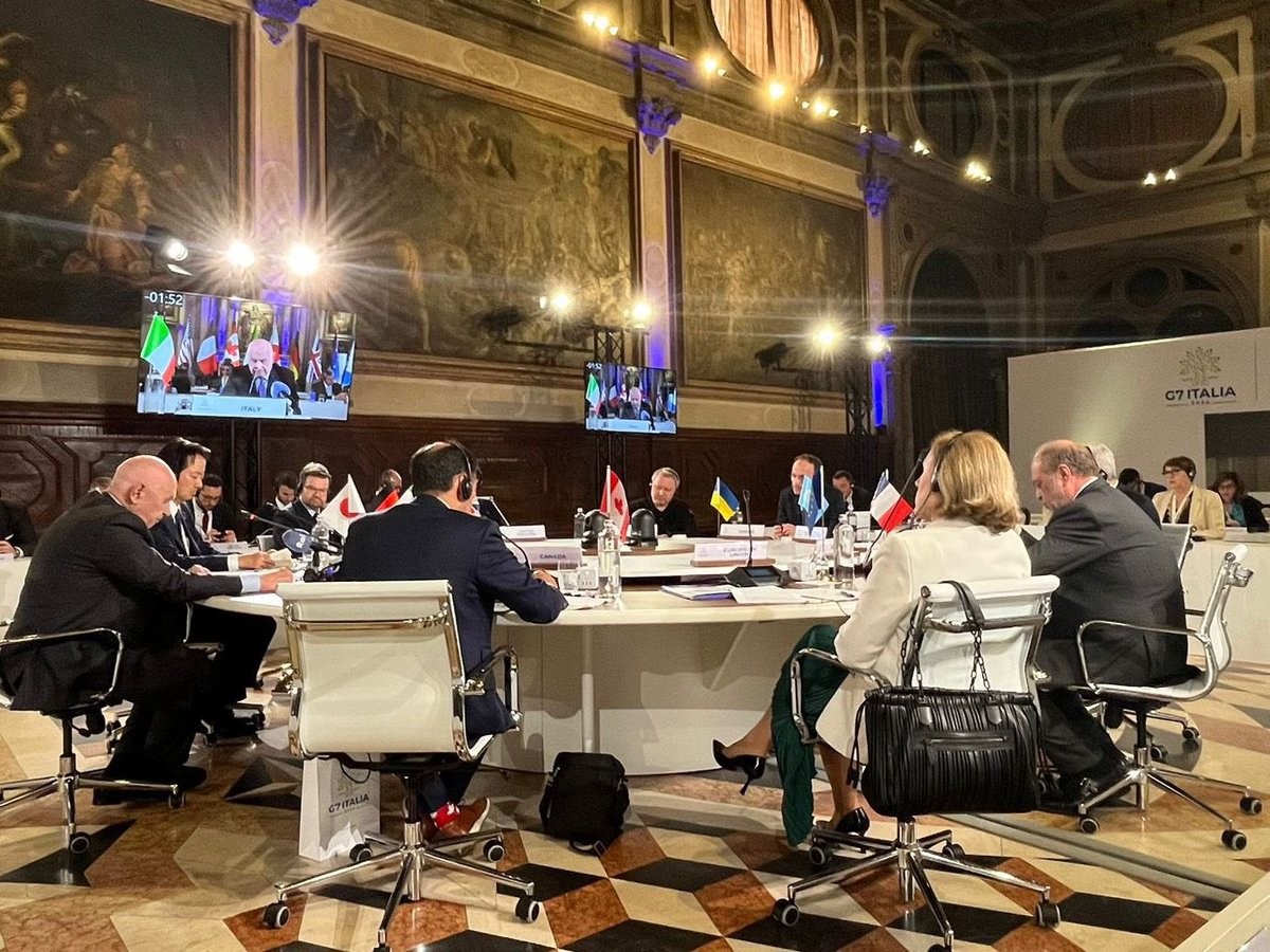 After the agreement we reached yesterday in the #EU🇪🇺, I discussed with my #G7 colleagues how to step up the support to 🇺🇦Ukraine in its remarkable reform efforts in the area of justice and anti-corruption. 🇺🇦 need our collective support more than ever. #G7Italy @G7