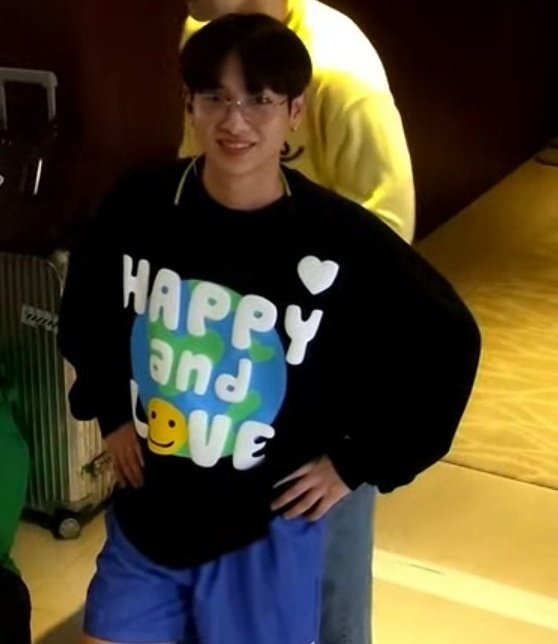 perthsea's tweet image. memes em forma de vídeo de atores/atrizes/personagens de bl - uma thread pra facilitar na procura e usar