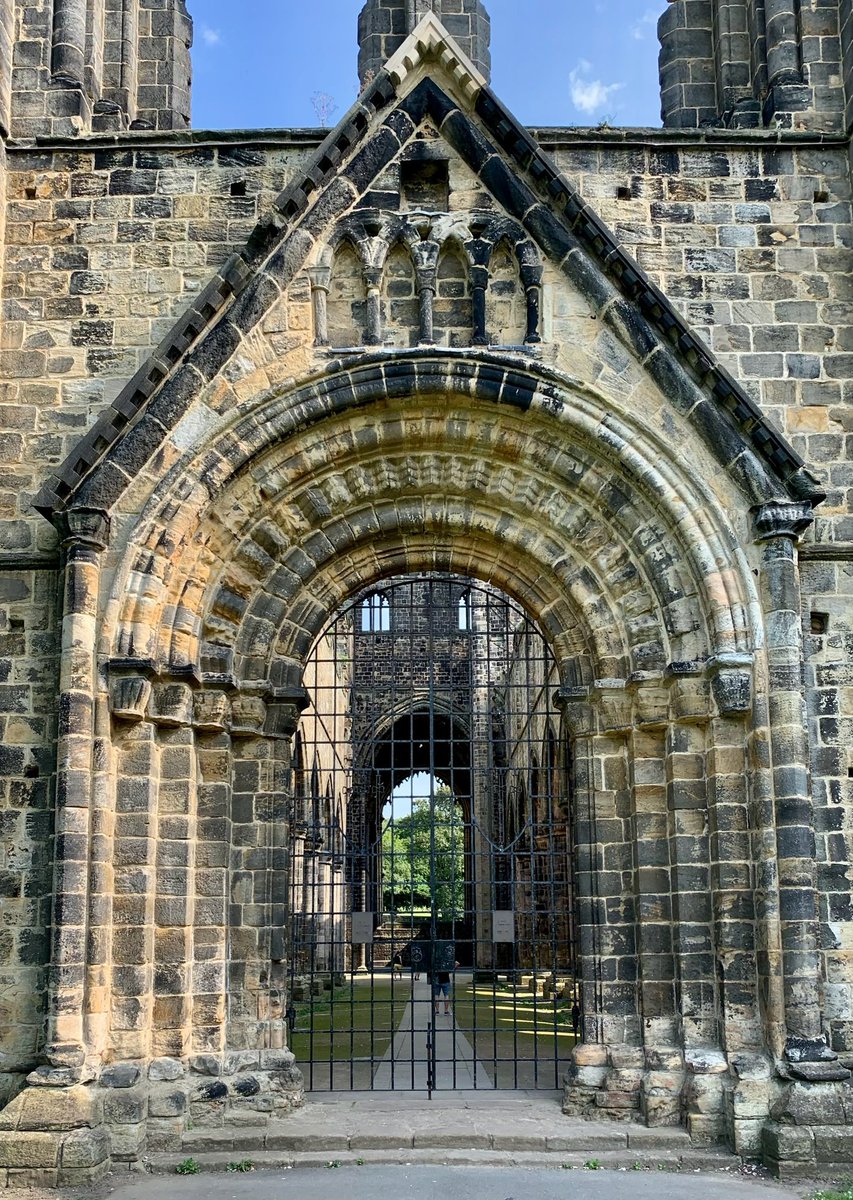The west doorway of the monastic church at Kirkstall Abbey in Leeds, West Yorkshire. The Cistercian abbey was established on its present site in 1152 by monks from Fountains Abbey. #AdoorableThursday 📸 My own.