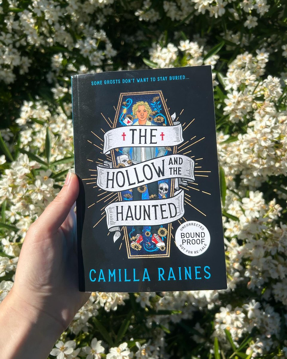The moment is finally here… I get to hold my book in my hands for the first time 💙 It’s so surreal that this beautiful book is ✨mine✨I almost can’t believe it