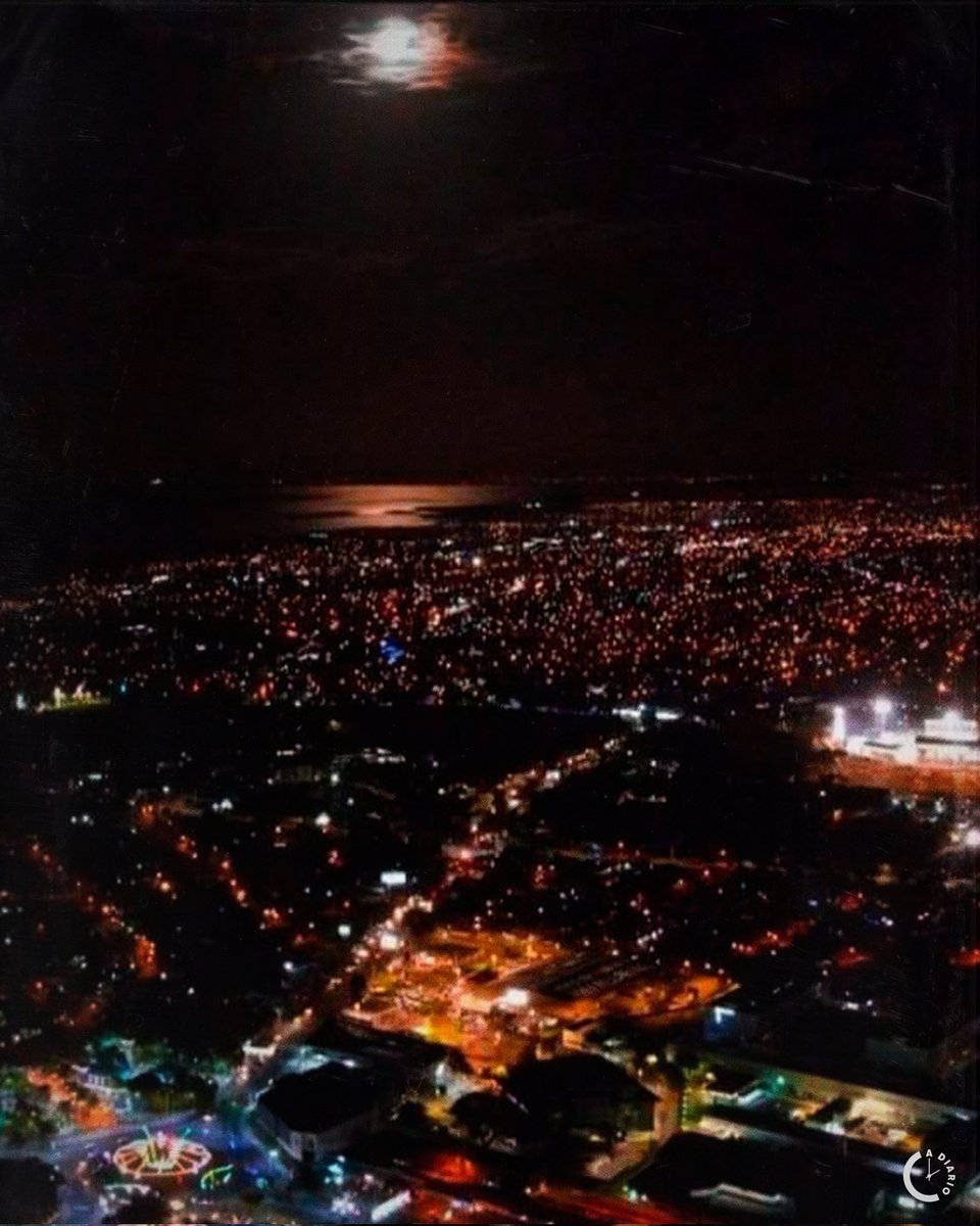 📸 Impresionantes imágenes Nocturnas de la Ciudad de #Managua. 🌃🌜

Podemos apreciar la capital en todo su esplendor nocturno, capturando la majestuosidad de la ciudad iluminada.

#Nicaragua
#ADiario