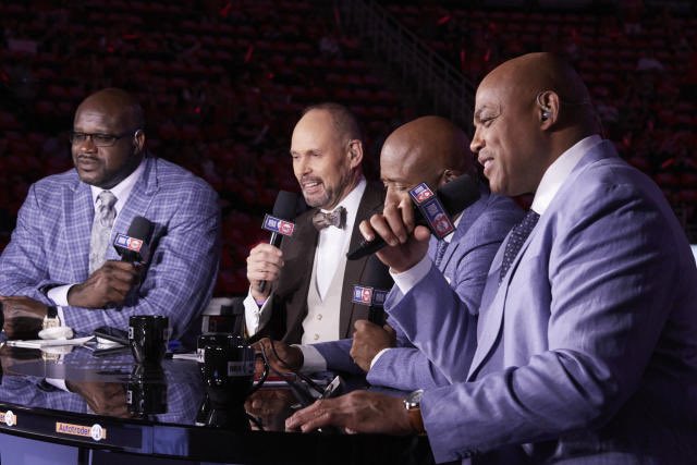 Let’s be honest, Inside the NBA has been a train wreck long before this series.

It’s become a cringe comedy show full of former stars who use the platform to stroke their egos + give bad 🏀 takes. 

@YahooSports called it a “middle-aged frathouse/barbershop of a television show”