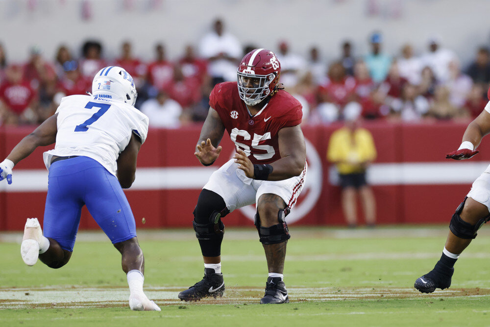 With various options on the board, the Tennessee Titans elected to take a force of an offensive tackle in JC Latham. Latham ranked 12th amongst all FBS offensive linemen with 5 Total Points Above Average in Pass Blocking (min 800 snaps). 💪 #TitanUp