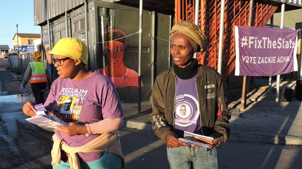 FLYER BRIGADE | Zackie2024 Youth in Action members along with supporters gathered at the crack of dawn to hand out flyers and interact with commuters at the Klipfontein Transport Terminus.

#VoteZackie #WeAreNotTheFuture #WeAreNow #YouthInAction #ZA2024 #SAElections24