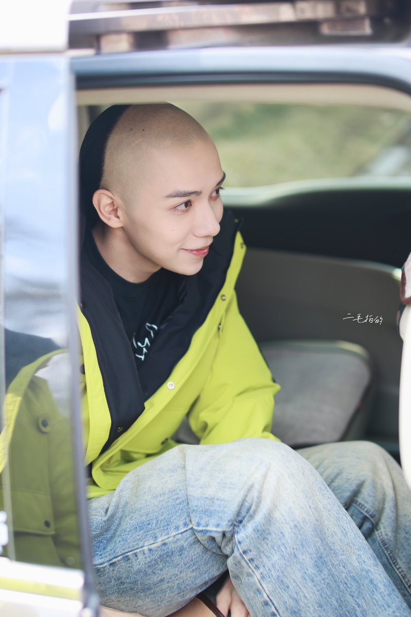 2222mao's tweet photo. 小红书暂时发不了，先发在这里吧。
之前在黑龙江伊春拍的一部分。

#หลัวอีโจว #LuoYizhou #罗一舟 #LegendOfTheMagnate #罗一舟大生意人 https://t.co/AW7cWqx0k2