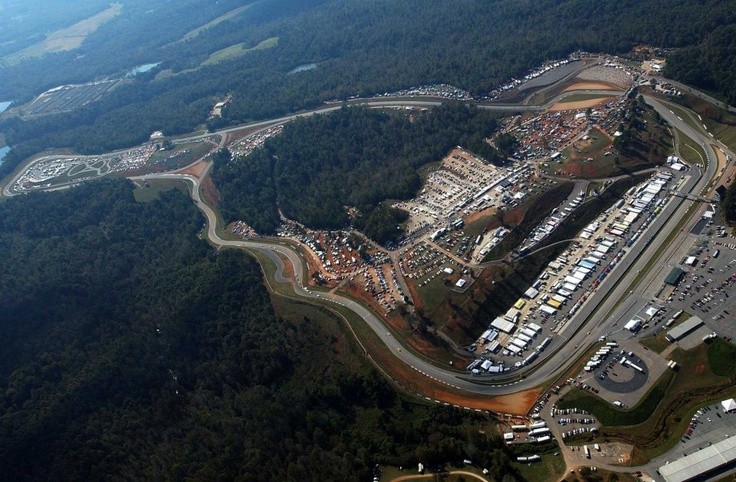 YECASterOficial's tweet photo. Arrancamos temporada‼️‼️
Más de un mes sin hacer directos y una temporada después, regresamos a #LCEvolution by @community_lc
Jornada 2 #RoadAtlanta
🕒 23:00Hrs
🟣https://t.co/k2l7DY0Mum🟣
🏎️ Sala Bronce
#simracing #gt7
@CreaYaES https://t.co/UNLzsyeUaa https://t.co/cTTBWS2no8