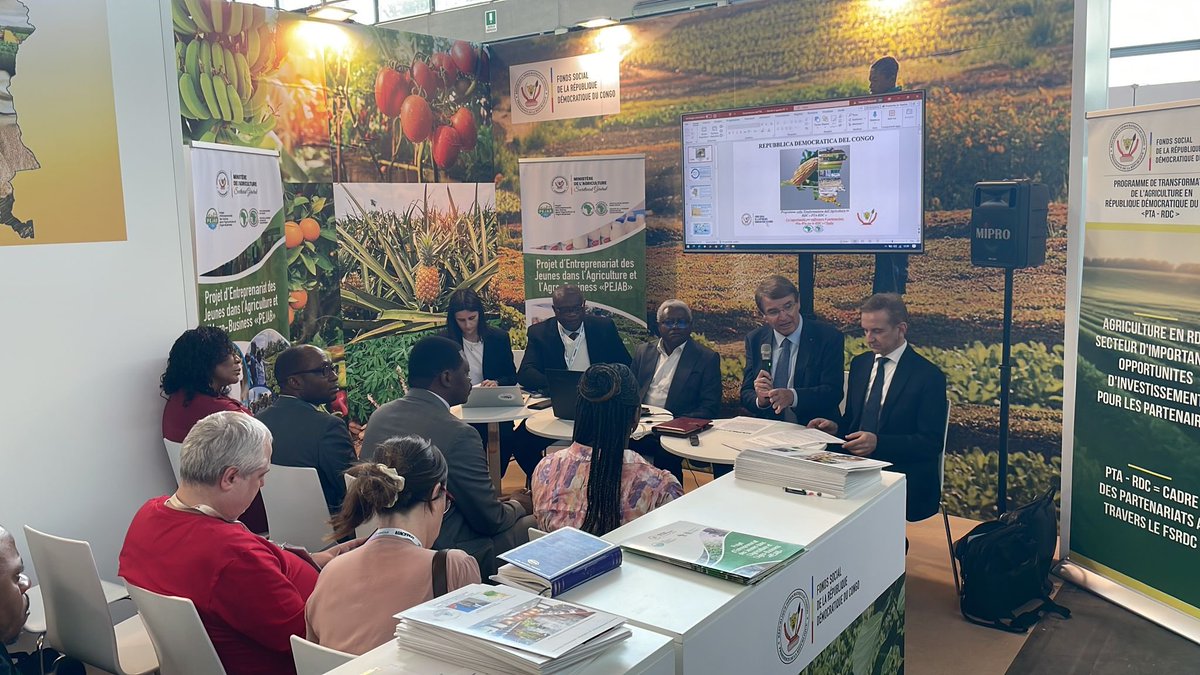 Con @ITAtradeagency abbiamo invitato 350 operatori stranieri da 87 Paesi (di cui 22 africani) a @MacfrutFiera Oggi a #Rimini per spingere l’internazionalizzazione della #filiera italiana dell’ #ortofrutta, con focus sull’ #Africa