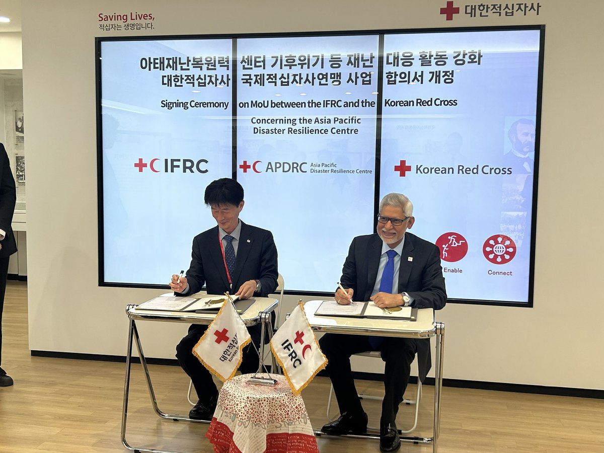 Thank you @KoreanRedCross for a very warm welcome and for substantive discussions with President Chul-Soo Kim that further strengthens our collaboration to tackle many global humanitarian challenges. I was also pleased to sign the MoU with Korean RC Secretary General Jongsui…
