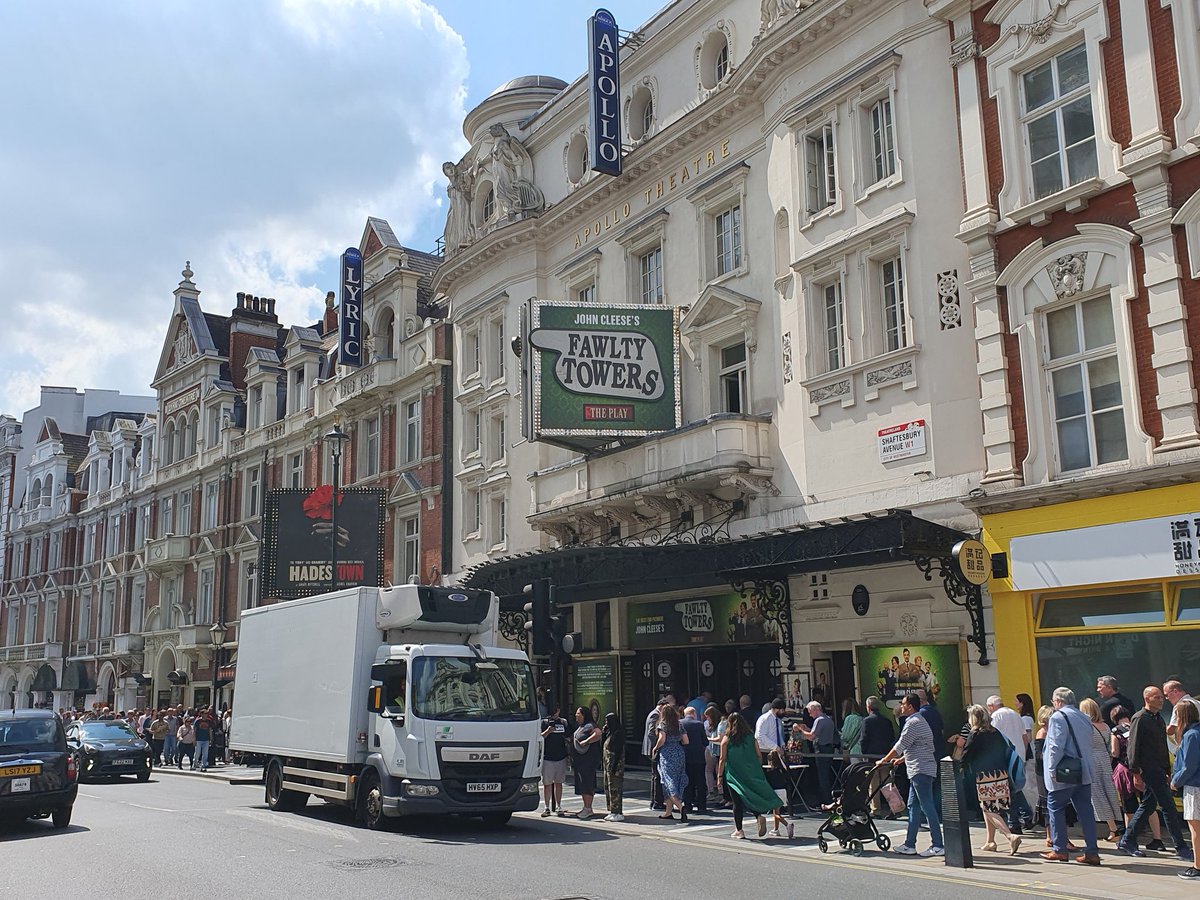 So lucky. So appreciated 🙏 #FawltyTowersPlay