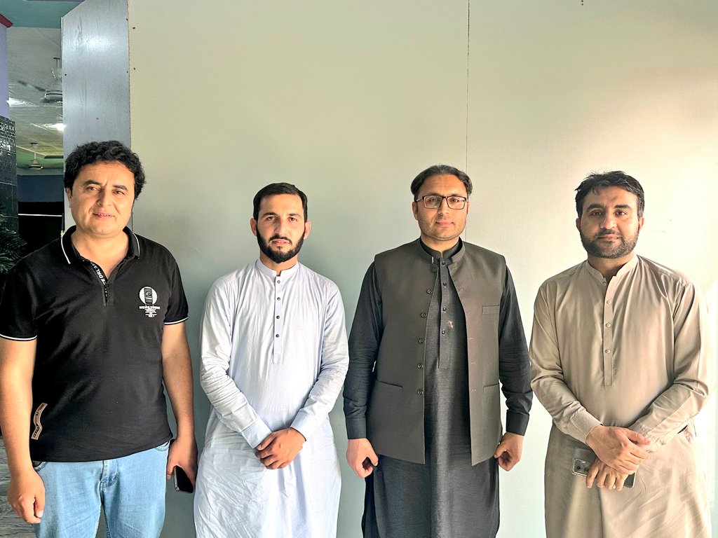 Mr. Waseem Afsar of the Dept of Computer Sceince, #UniversityOfSwabi, successfully defended his MS thesis. Dr. Shah Nazir supervised his research work.