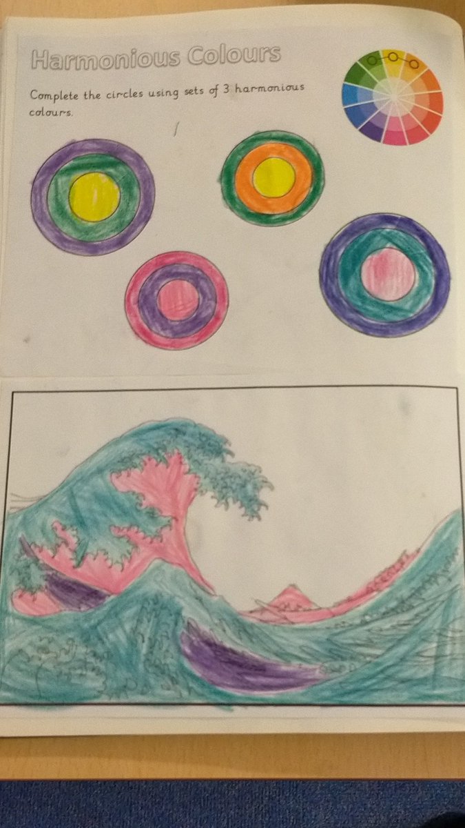 This afternoon in art, we looked at complementary and harmonious colour schemes. We then chose a colour scheme for 'The Great Wave'. Which colour scheme do you prefer? @PrimaryGreat #gcpart