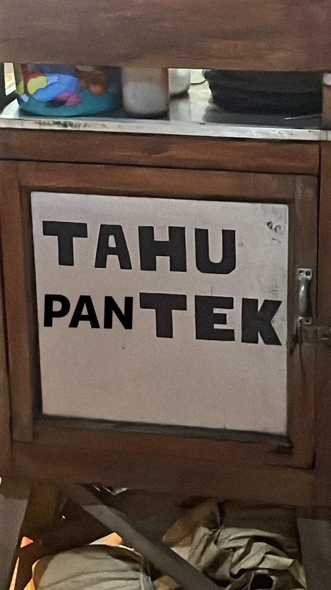 chelonku's tweet photo. ndas mumet bajingan https://t.co/G0HLZla9do