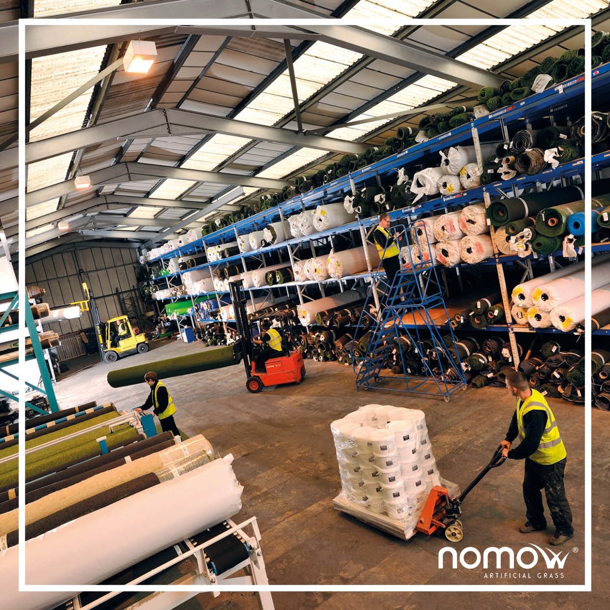 🚨 Reminder! Nomow's Warehouse Sale takes place this Saturday 11th! 

🌱 Don't miss out on our breath-taking deals.

☀️ Time to create the garden of your dream with Nomow's artificial grass!

 #Nomow #ArtificialGrass #Gardening #warehousesale #reminder #deals