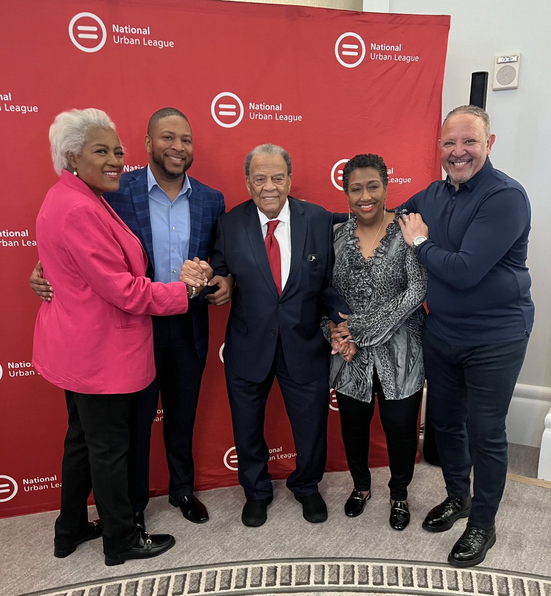 92 years young and forever our hero. We had the distinct honor of presenting @AmbAndrewYoung with a lifetime achievement award for his decades-long dedication to civil rights and public service. We’re indebted & inspired.