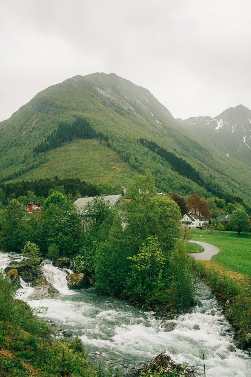 Min onkel bor stadig et vanvittigt sted i Norge