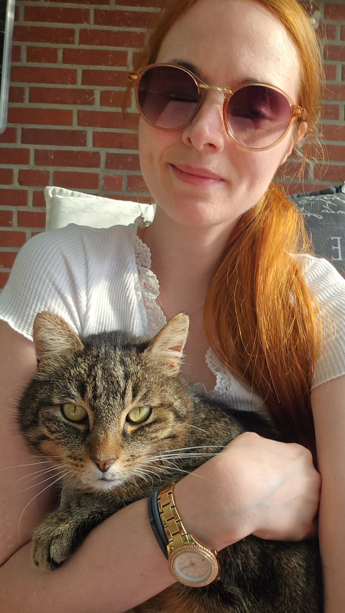 BrauseAnni's tweet photo. Love of my life 🧡🐱 https://t.co/CekajmDZ54