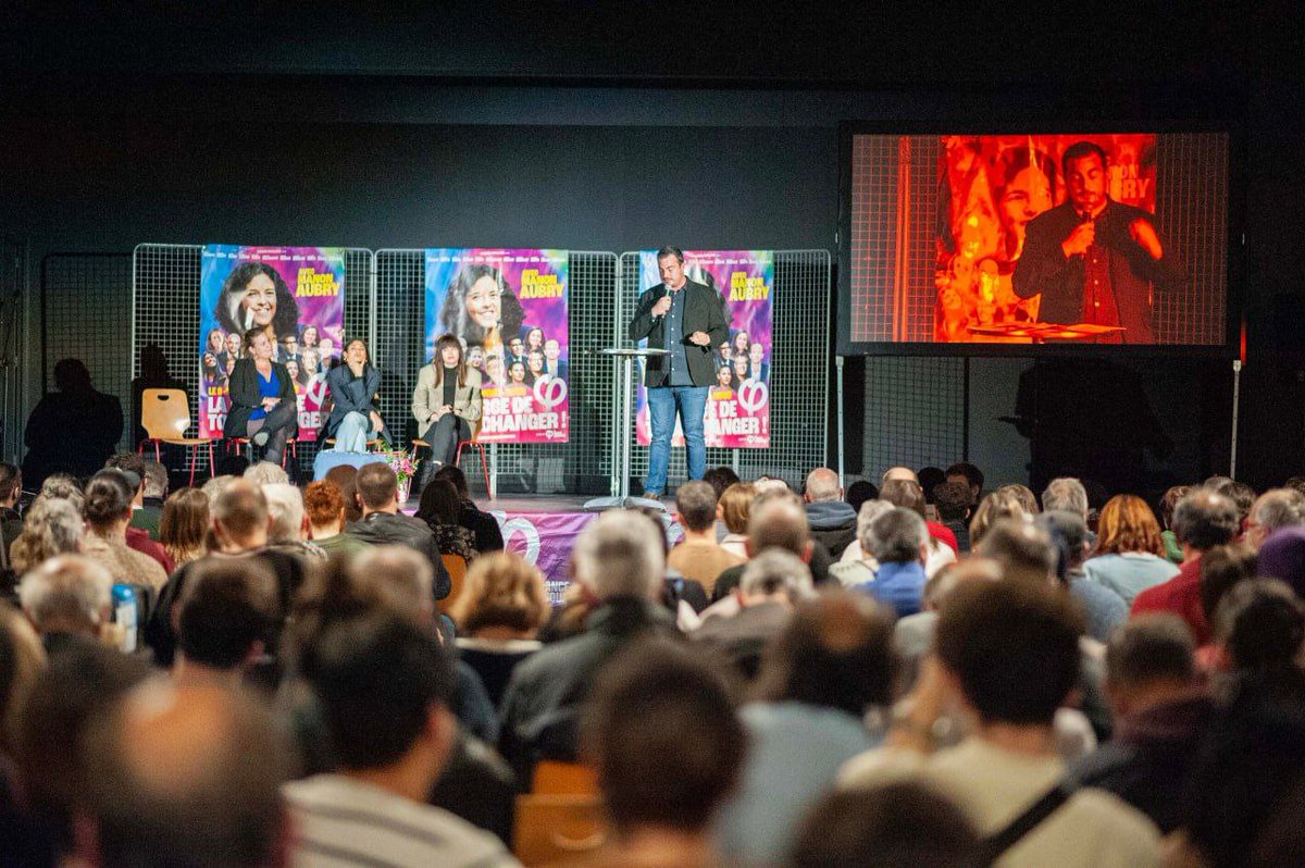 9 mai-9 juin Dans 1 mois on récompense la @FranceInsoumise pour sa combativité et sa constance dans son soutien aux luttes sociales, écolos et pour la Paix. 1 mois pour mener campagne et convaincre partout un max d'électeurs de voter #UnionPopulaire et @ManonAubryFr. Go ! ⏳️