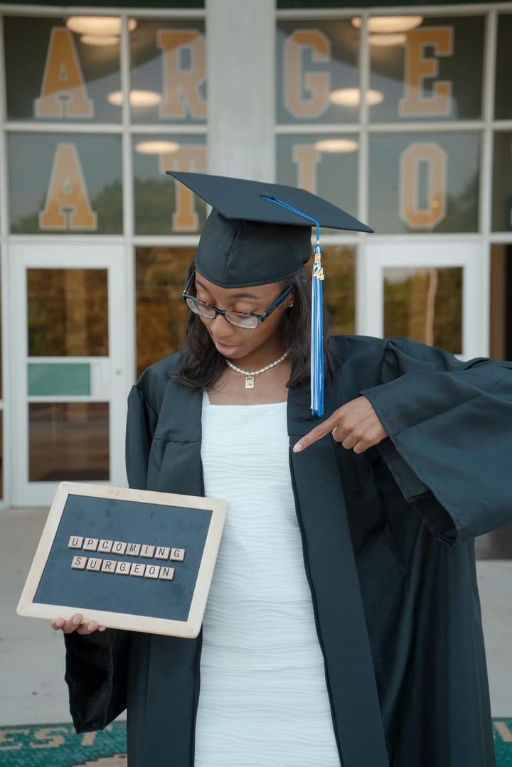 Nevaeh B✍🏽 (@nblackwell23) on Twitter photo Super excited to be graduating from Cleveland Community College this afternoon <a href="/6/">Adrián Lamo</a>! I will be obtaining my associates degree in science🎓 next up High School graduation!🙃 #DrBlackwell Super excited to be graduating from Cleveland Community College this afternoon <a href="/6/">Adrián Lamo</a>! I will be obtaining my associates degree in science🎓 next up High School graduation!🙃 #DrBlackwell