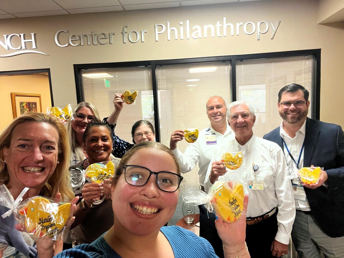 Our @NCHFlorida Philanthropy celebrating Water Safety Month today! Thank you to the team for all they do to support the Coalition's initiatives💛

#watersmartcollier #watersmartflorida #drowningprevention #watersafety #WaterSafetyMonth #neverswimalone #colliercounty