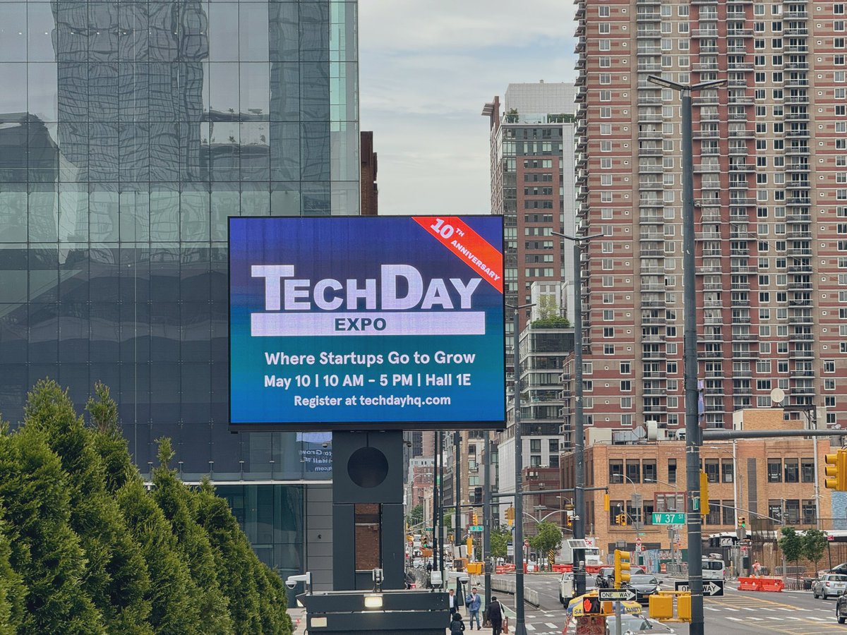 Love seeing our expo on the big screen in New York 🙌🥹🙌

This is going to be the biggest <a href="/TechDayHQ/">TechDay</a> in 5 years starting tomorrow😳

Don’t miss out, get to <a href="/javitscenter/">Javits Center</a>: lu.ma/TechDay

#SeeYouAtTechDay
#TechDay
