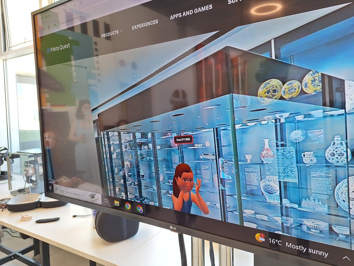 Today, some of our L6 students did a VR tour of the British Museum as part of their option, 'Collecting the World: From Cabinets of Curiosity to the British Museum'. Thank you, <a href="/UniPortCCI/">Faculty of CCI, UoP</a>, for hosting the session. We all had a great time!
@UoP_SASHPL <a href="/UoPHumSS/">UoP Humanities and Social Sciences</a> <a href="/portsmouthuni/">University of Portsmouth</a>